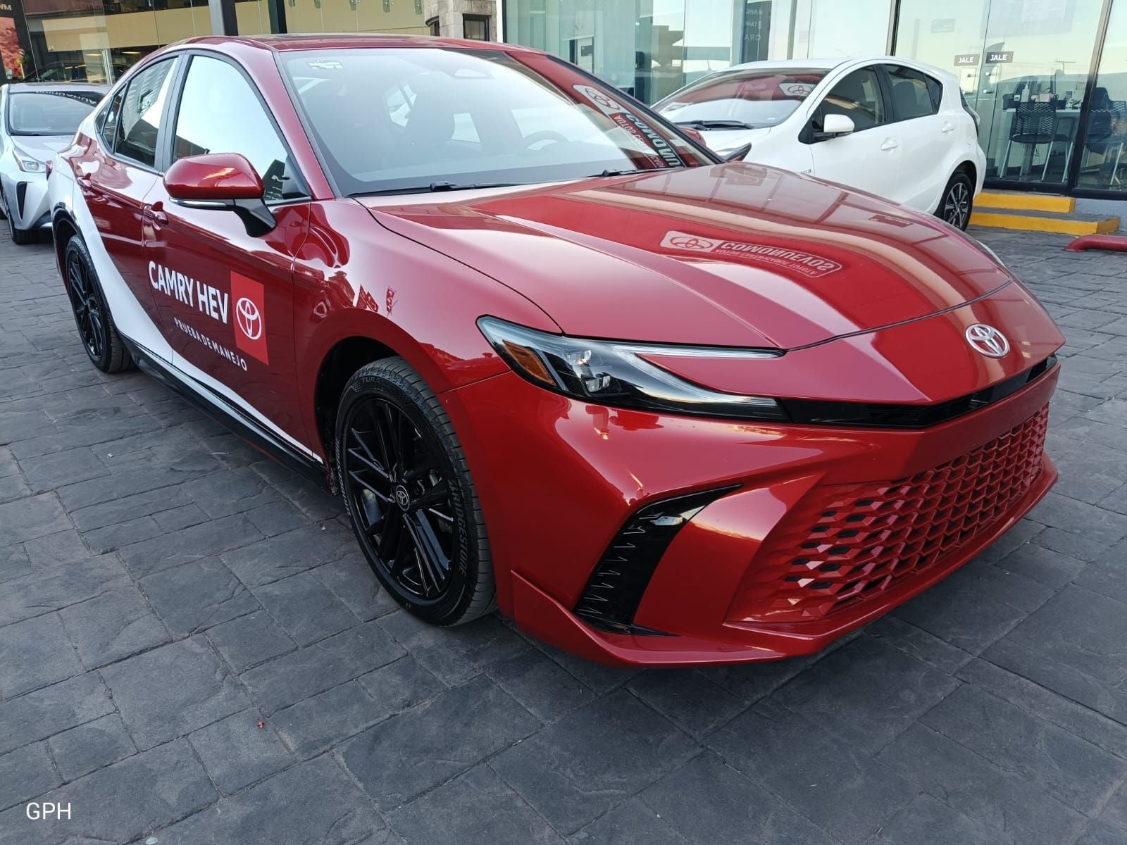 2025 Toyota Camry 2.5 Xse Hev At