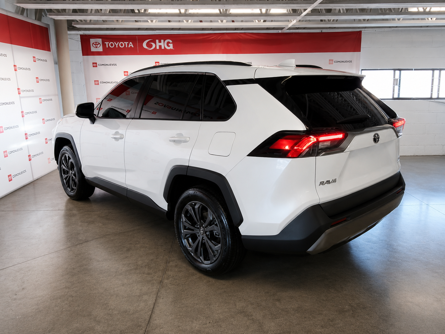 2024 Toyota RAV4 2.5 Limited Hybrid At
