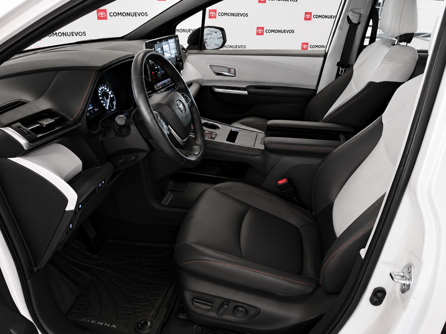 2024 Toyota Sienna 2.5 Xse Hev At