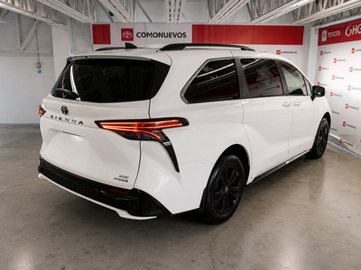 2024 Toyota Sienna 2.5 Xse Hev At