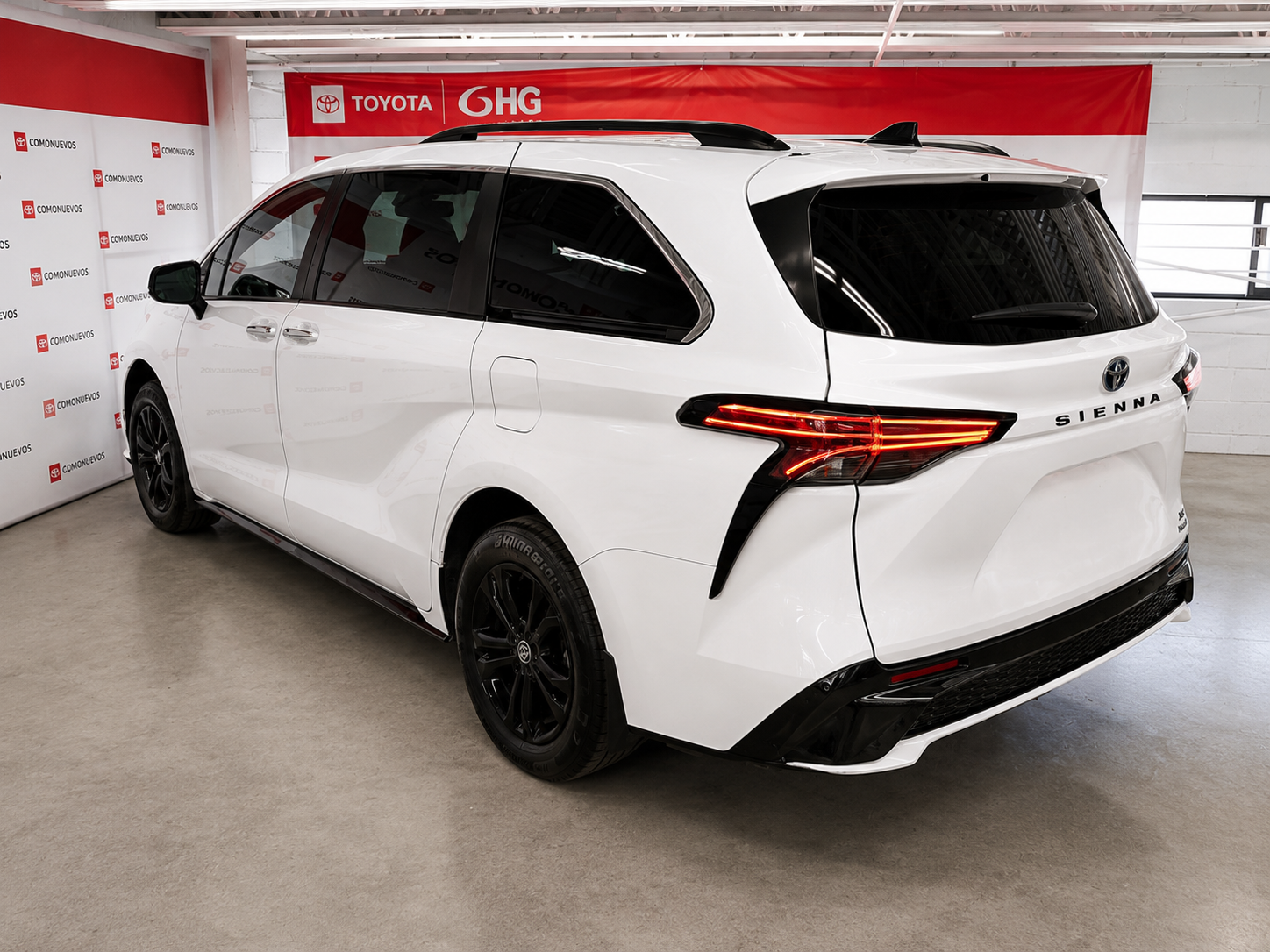 2024 Toyota Sienna 2.5 Xse Hev At