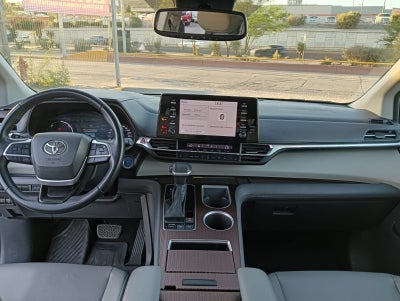 2022 Toyota Sienna 2.5 Xle Piel Hibrido At