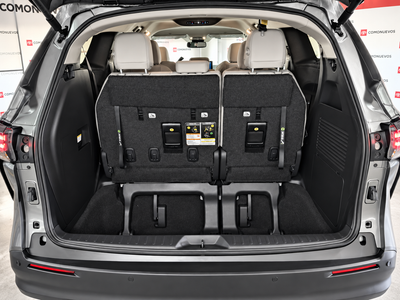 2026 Toyota Sienna 2.5 Xle Hev At