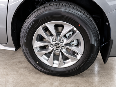 2026 Toyota Sienna 2.5 Xle Hev At