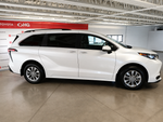 2025 Toyota Sienna 2.5 Xle Hev At