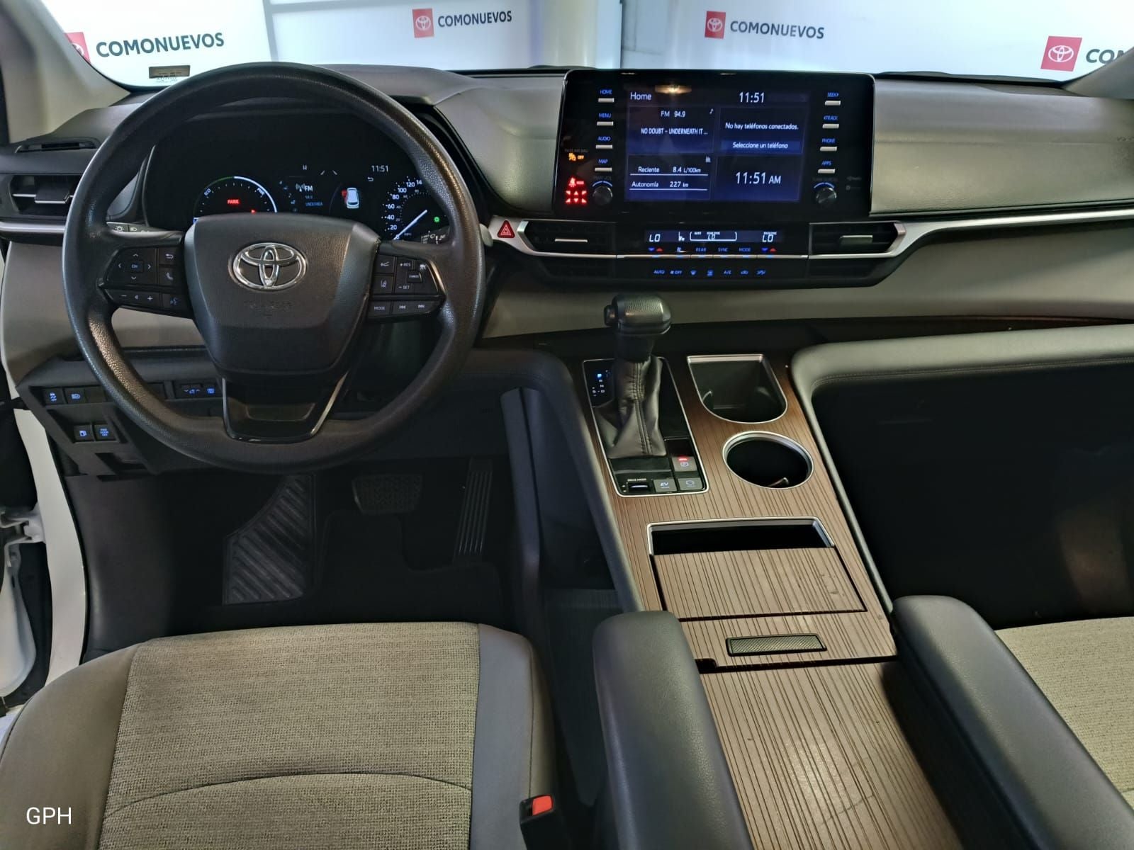 2022 Toyota Sienna 2.5 Le Hev At