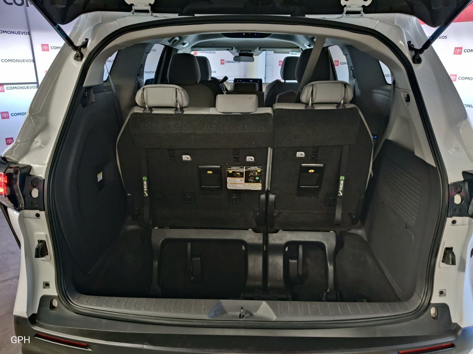 2022 Toyota Sienna 2.5 Le Hev At