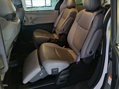 2023 Toyota Sienna 2.5 Limited Hibrido At