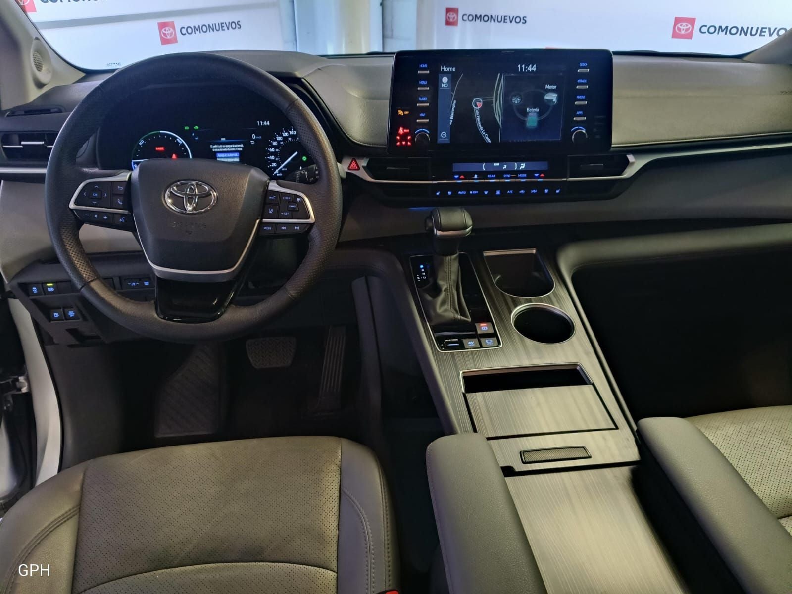 2023 Toyota Sienna 2.5 Limited Hibrido At