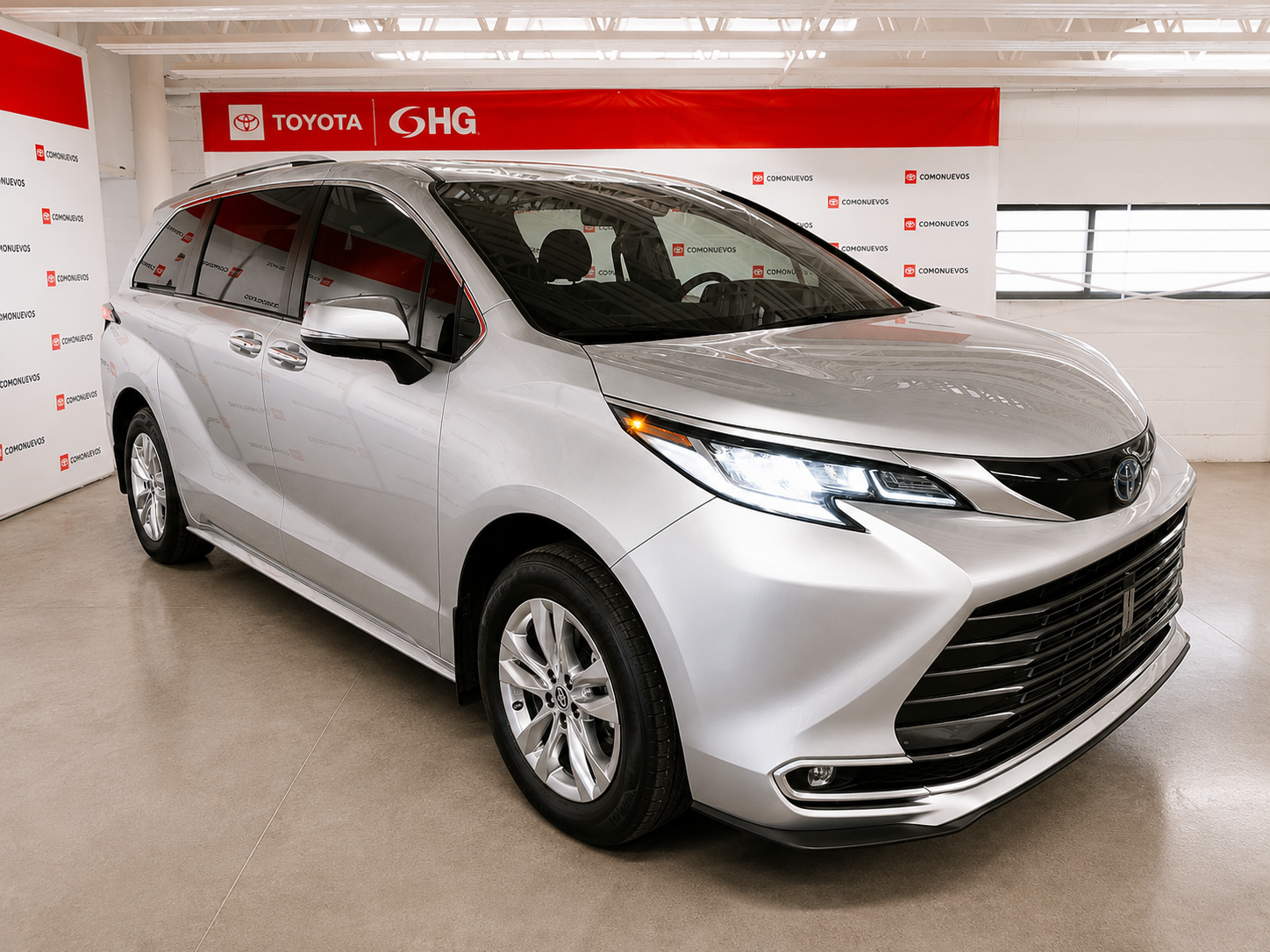 2023 Toyota Sienna 2.5 Limited Hibrido At