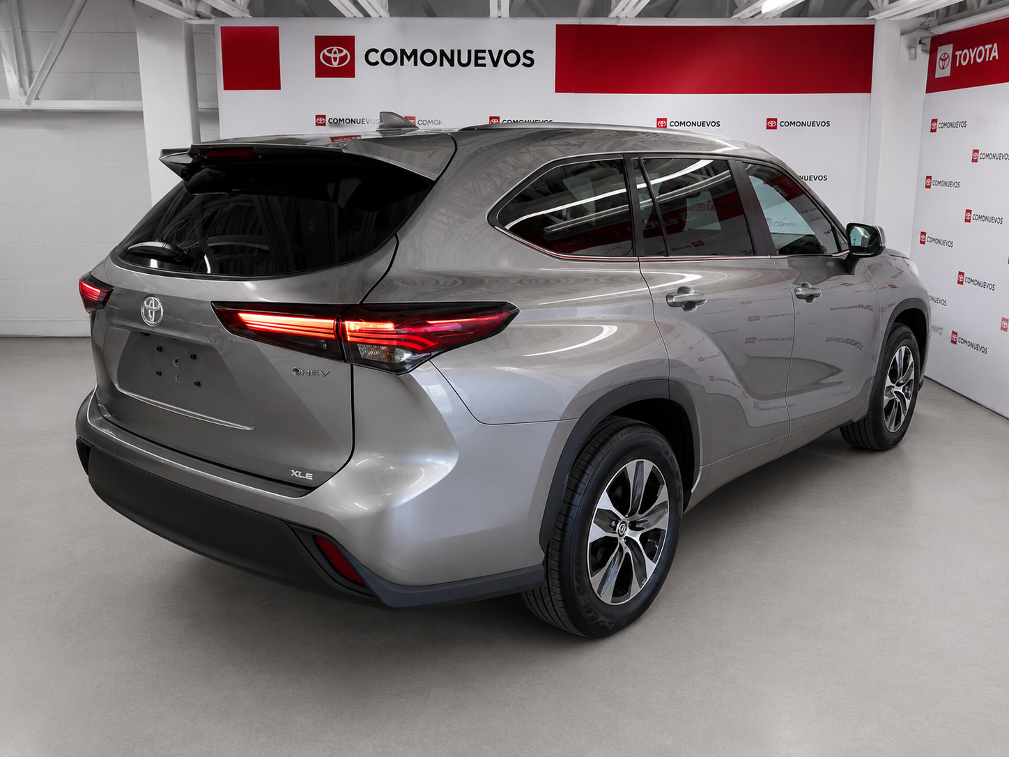 2026 Toyota Highlander 2.5 Xle Hev At