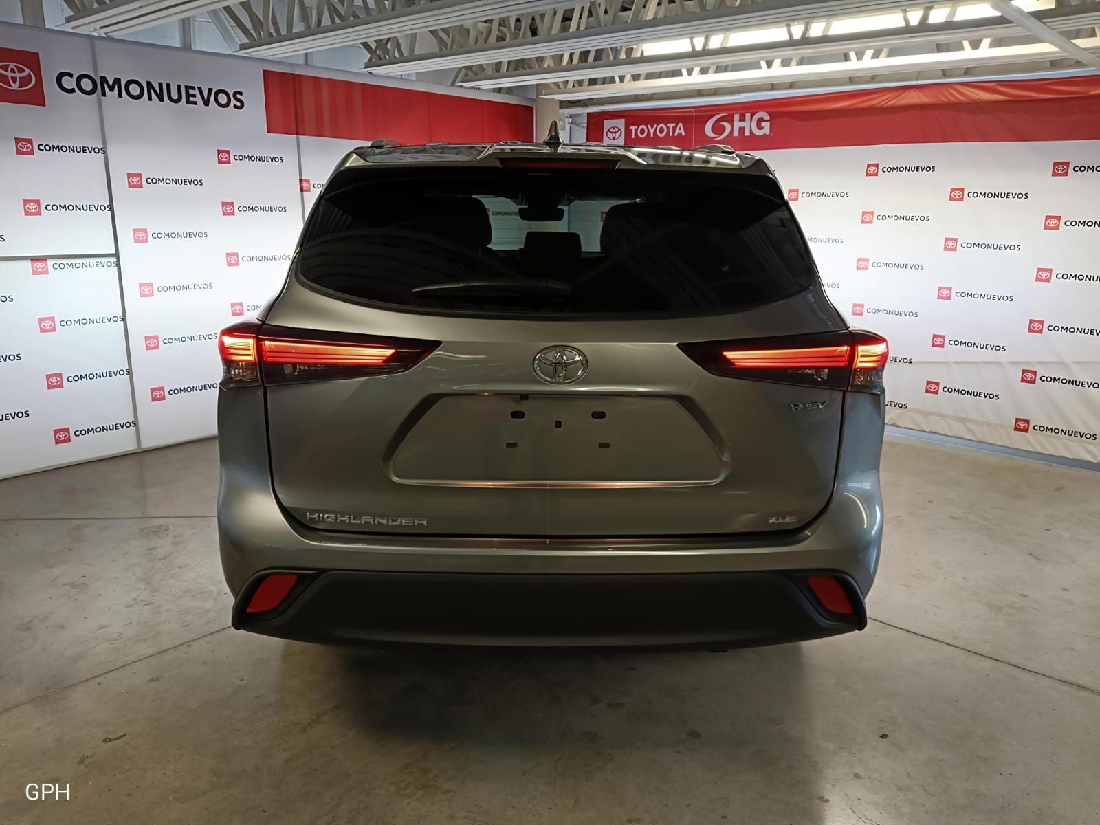 2026 Toyota Highlander 2.5 Xle Hev At