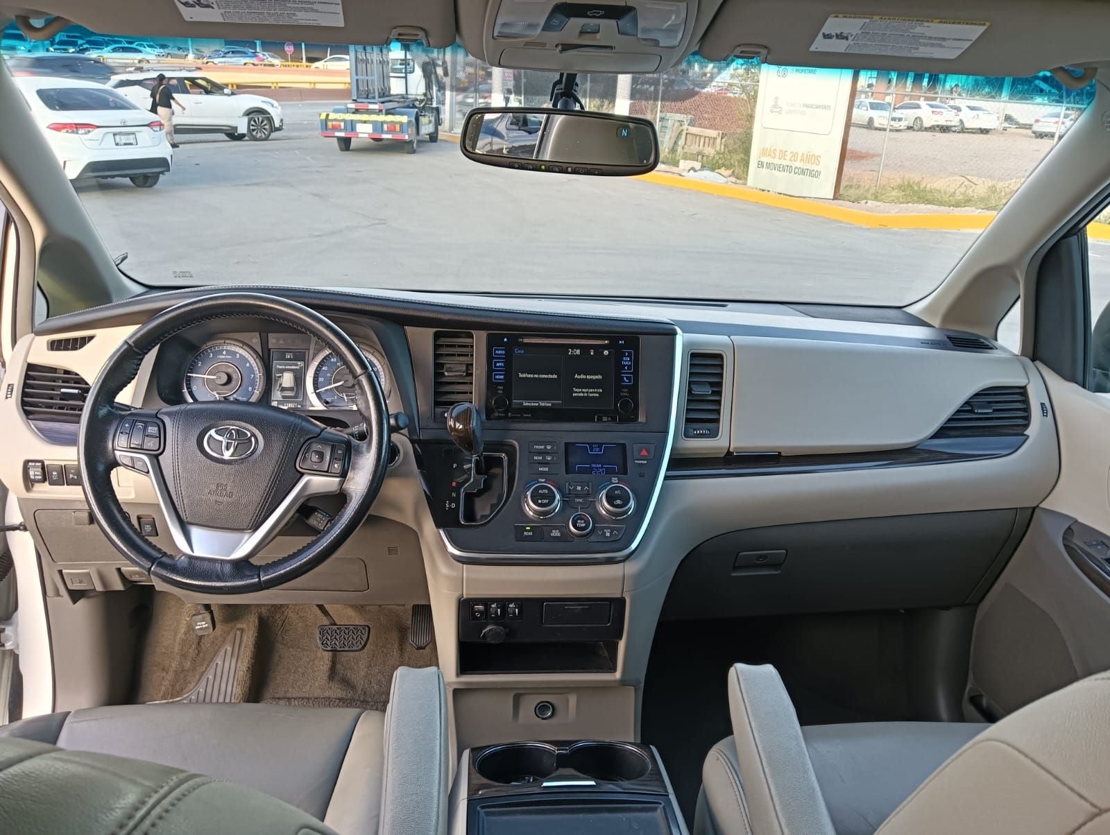 2016 Toyota Sienna 3.5 Xle Piel At