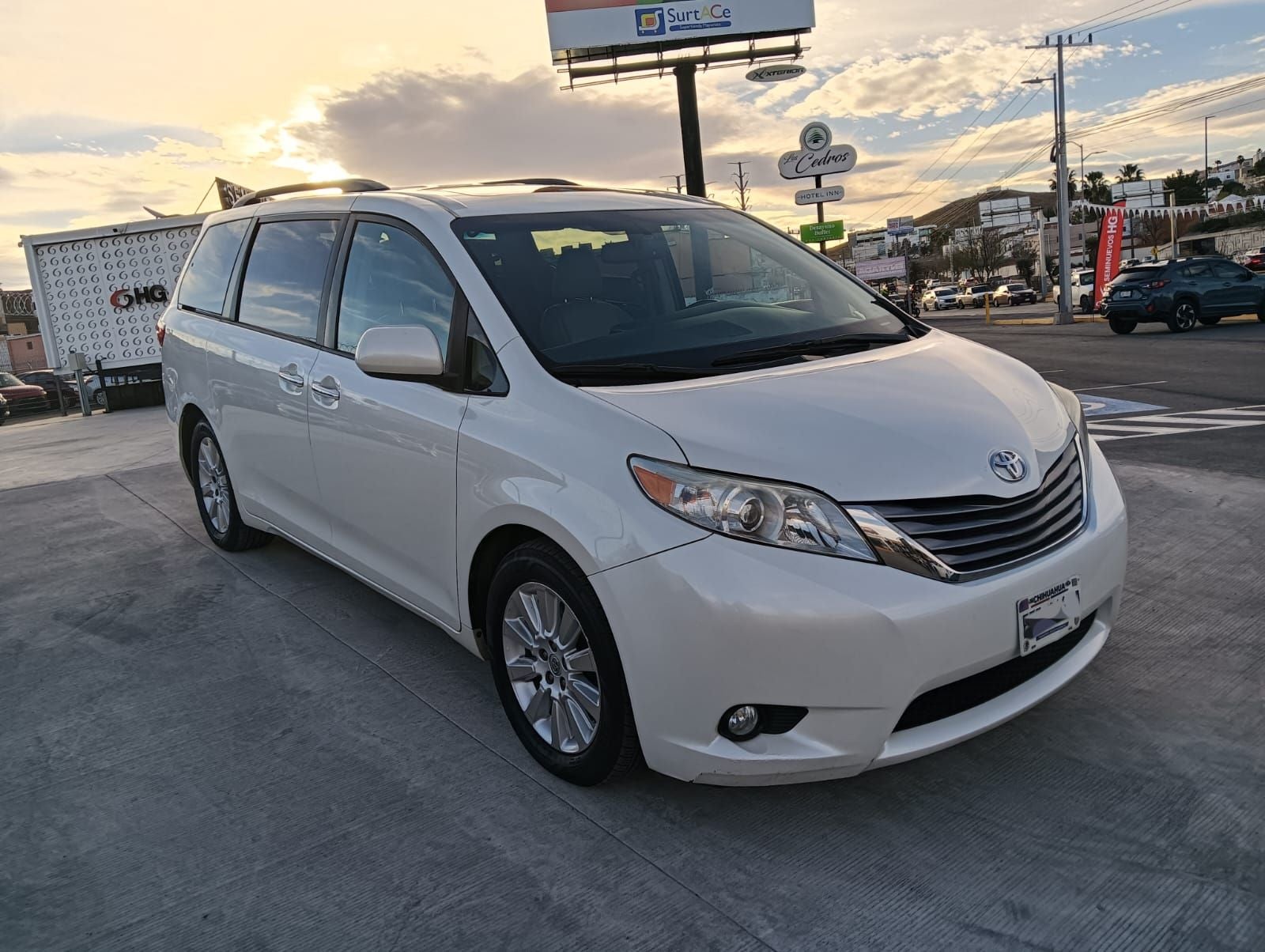 2016 Toyota Sienna 3.5 Xle Piel At
