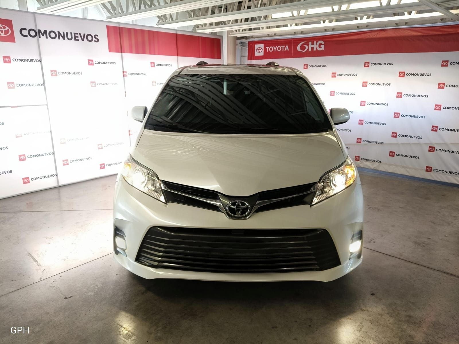 2020 Toyota Sienna 3.5 Xle Piel At