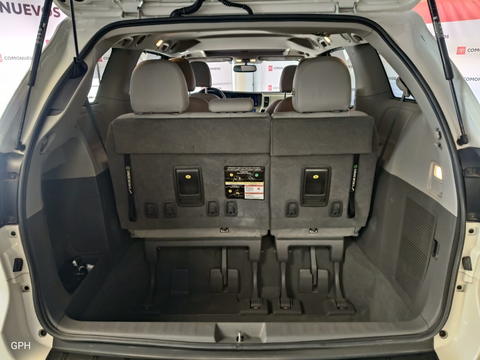 2020 Toyota Sienna 3.5 Xle Piel At