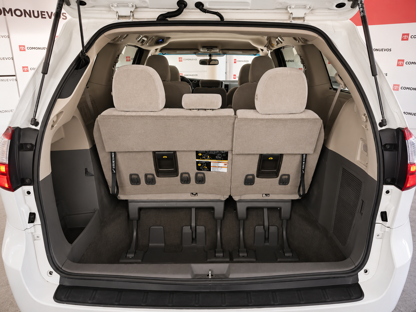 2018 Toyota Sienna 3.5 Xle Tela At