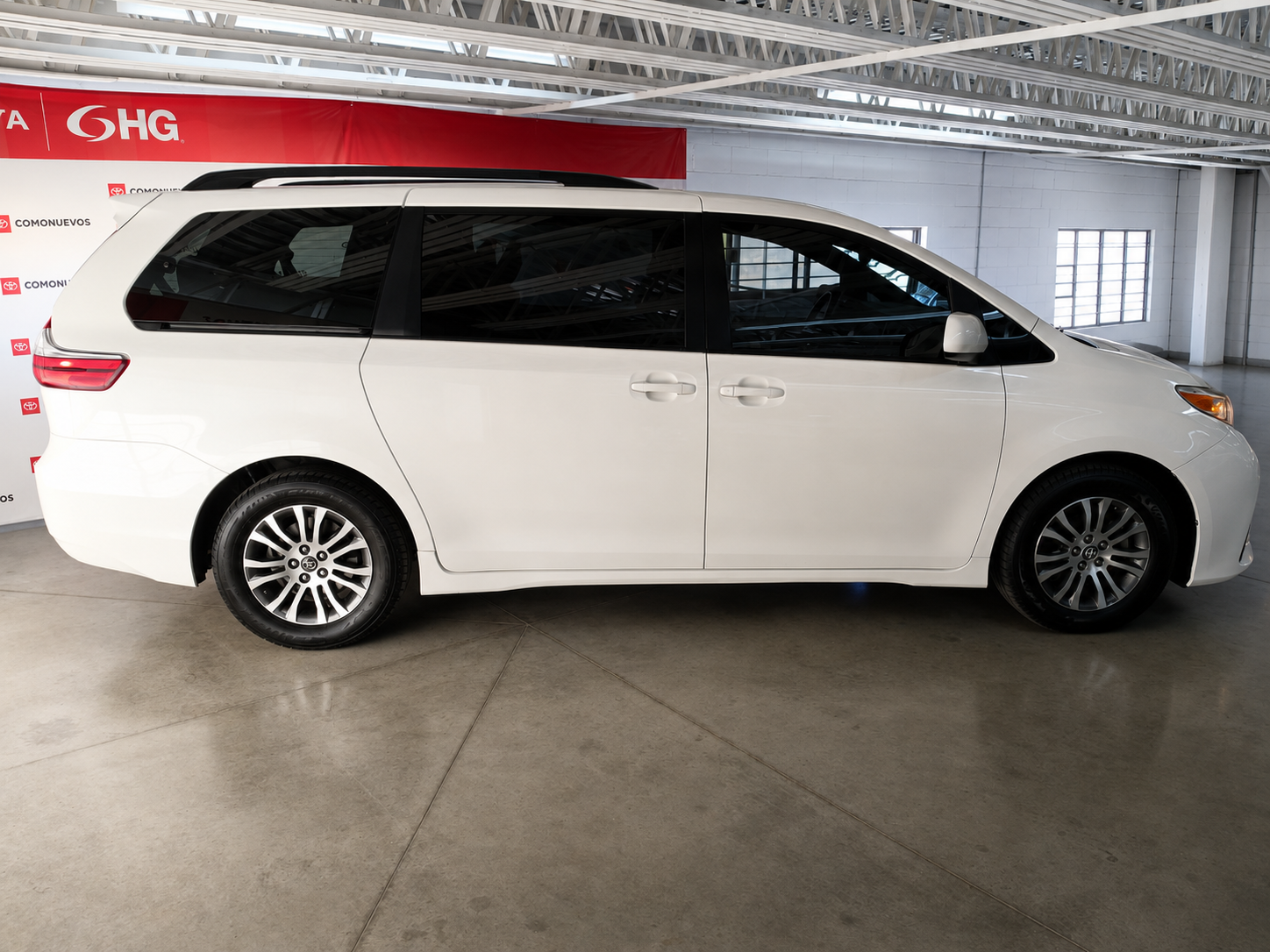 2018 Toyota Sienna 3.5 Xle Tela At