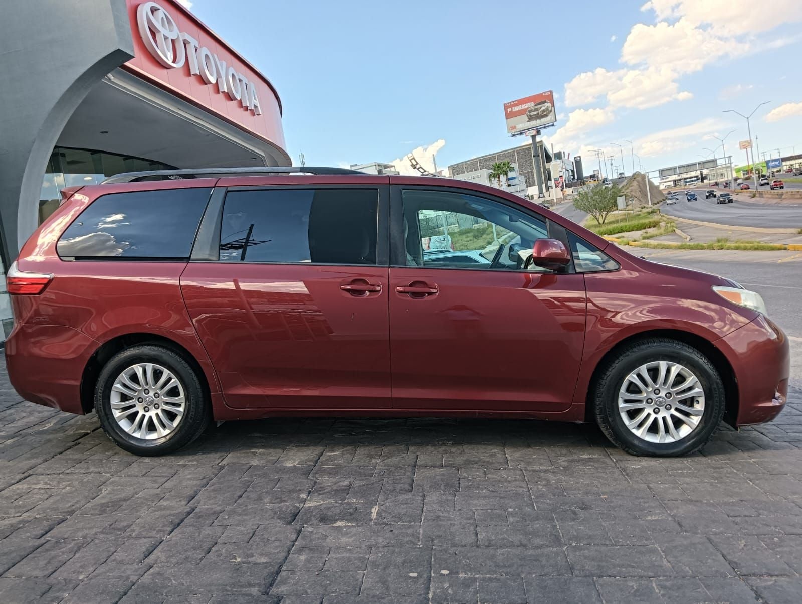 2017 Toyota Sienna 3.5 Xle Tela At