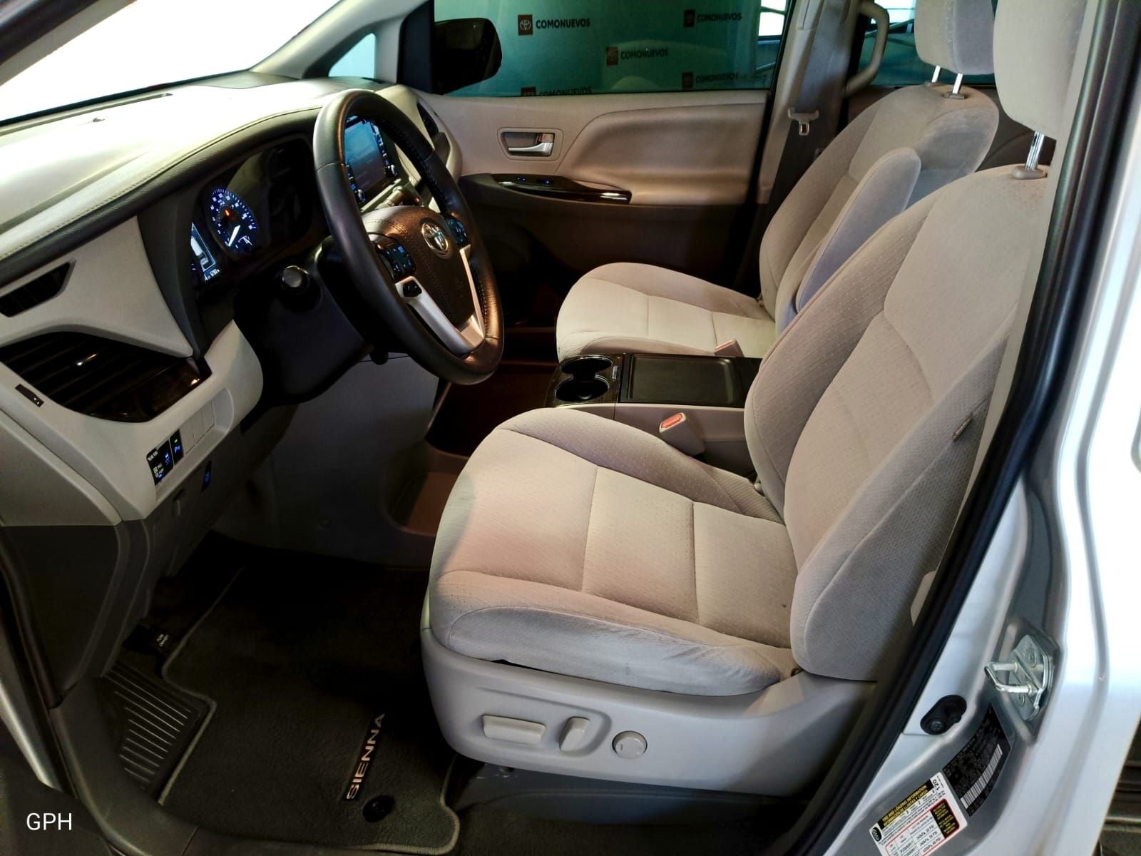 2020 Toyota Sienna 3.5 Xle Tela At