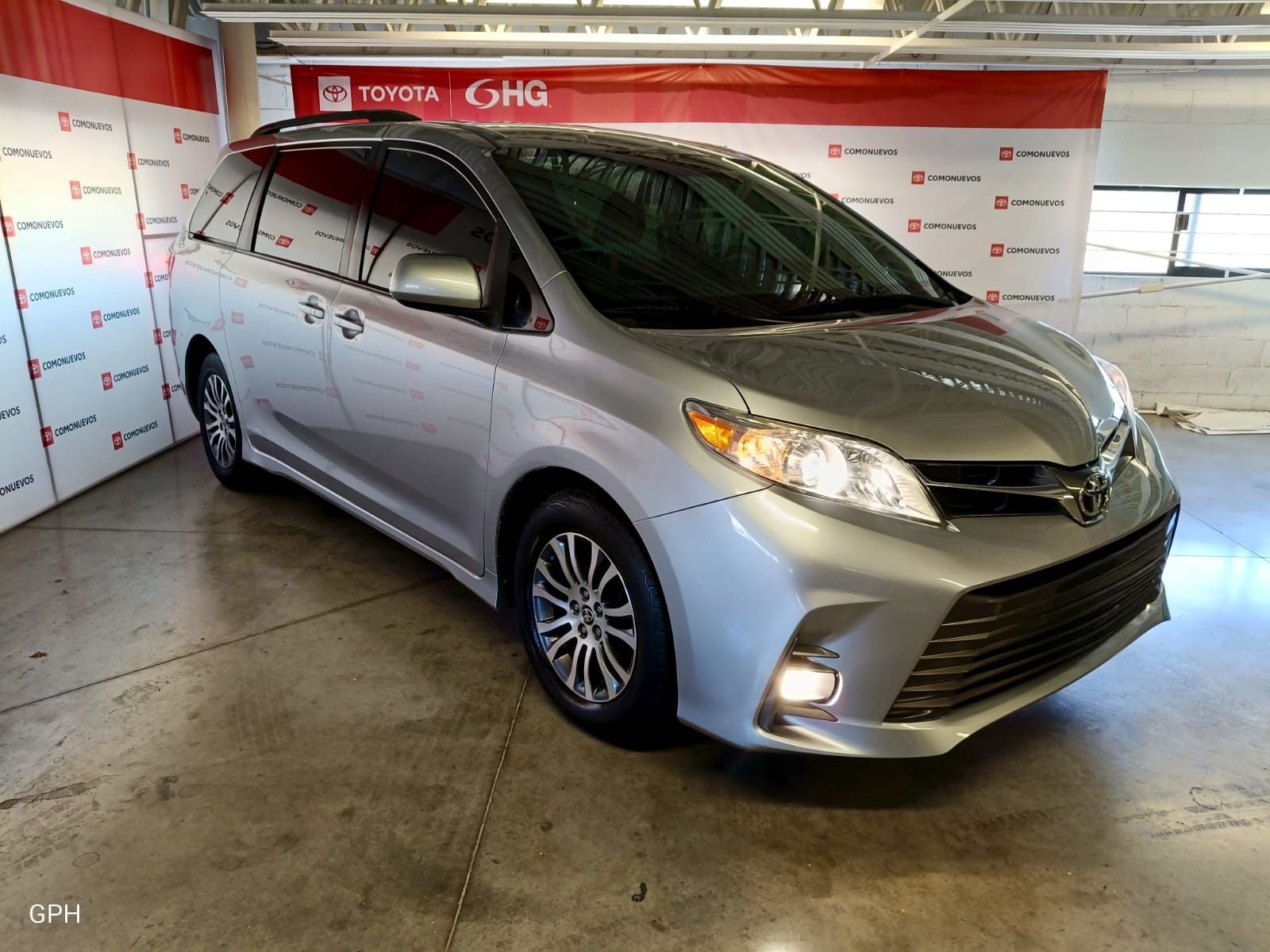 2020 Toyota Sienna 3.5 Xle Tela At