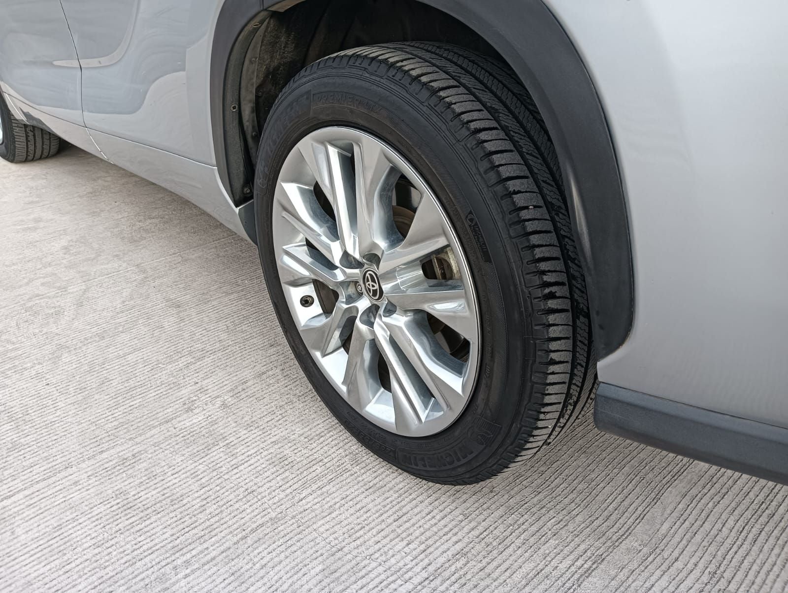 2020 Toyota Highlander 3.5 Limited Pr At