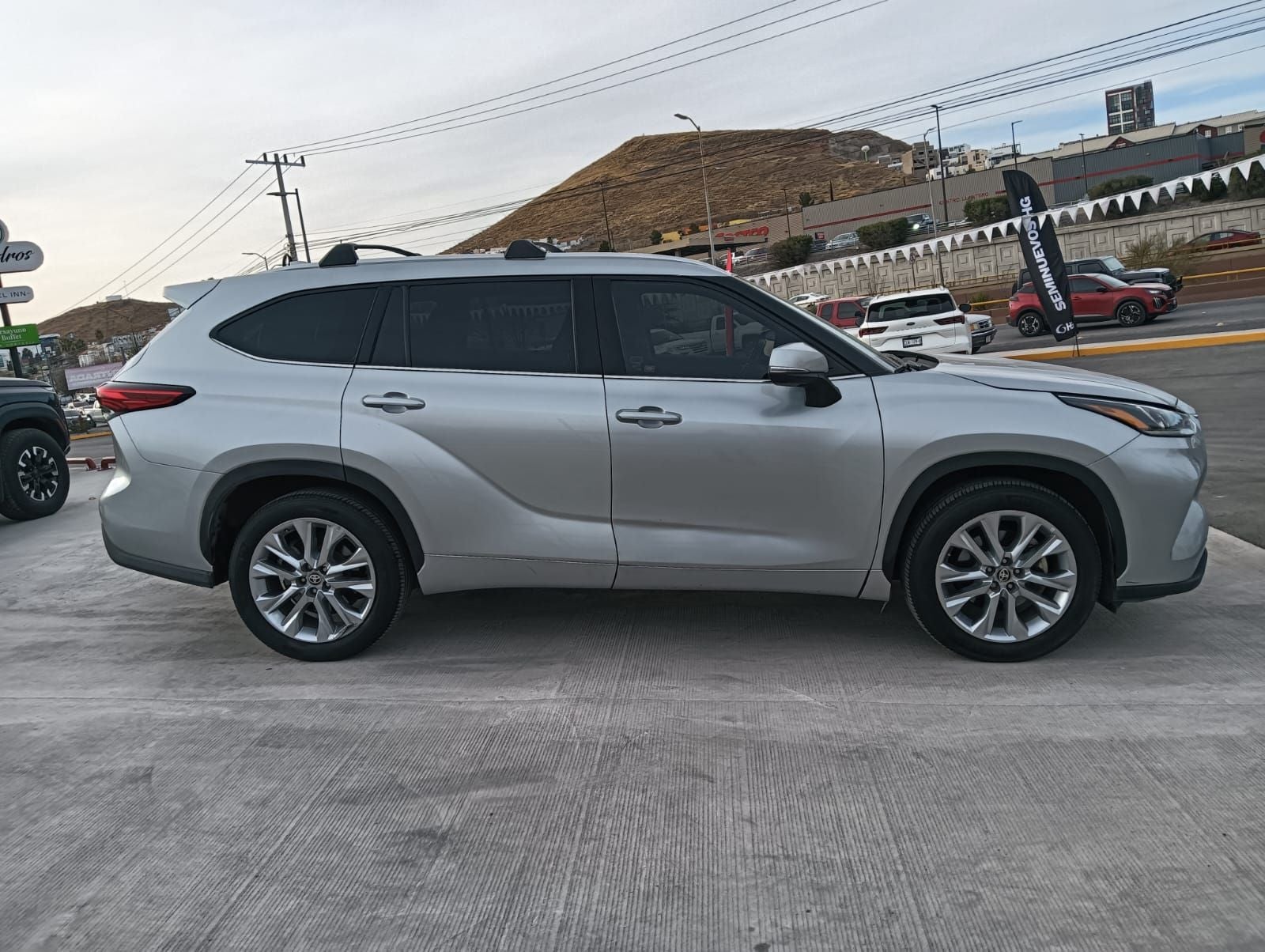 2020 Toyota Highlander 3.5 Limited Pr At