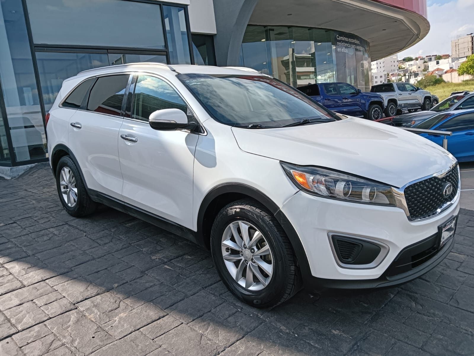 2018 Kia Sorento 2.4 L4 LX Tela 7 Pasajeros At
