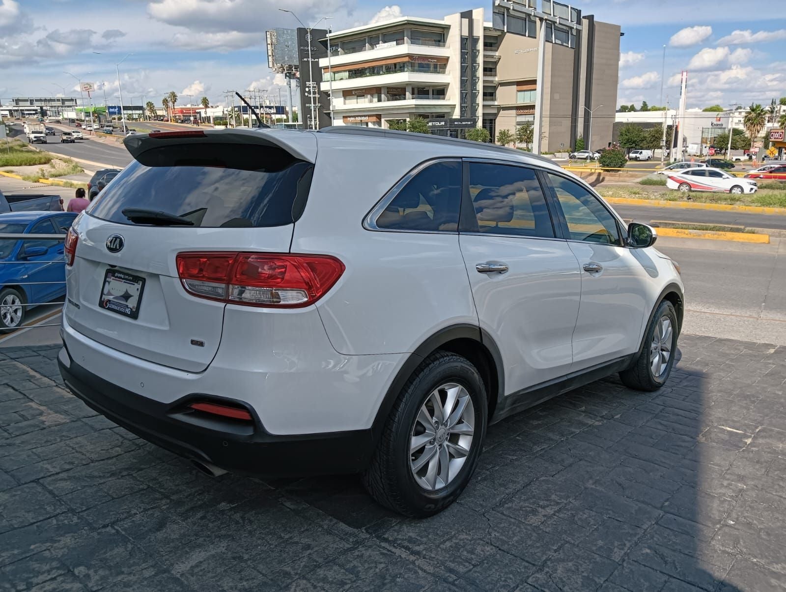 2018 Kia Sorento 2.4 L4 LX Tela 7 Pasajeros At