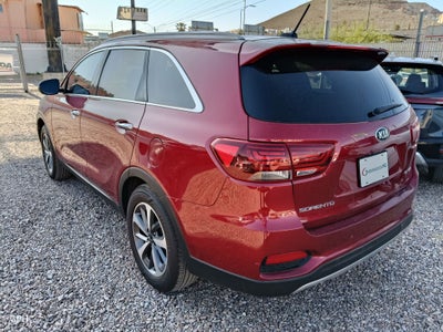 2020 Kia Sorento 2.4 L4 EX Piel 7 Pasajeros At