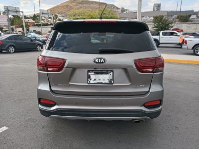 2019 Kia Sorento 2.4 L4 EX Piel 7 Pasajeros At