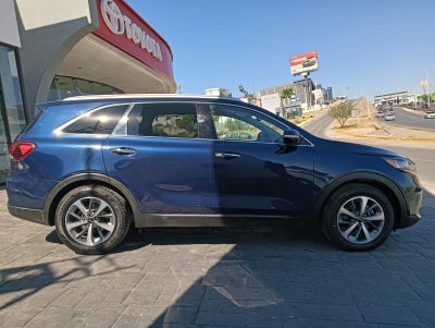 2019 Kia Sorento 2.4 L4 EX Piel 7 Pasajeros At