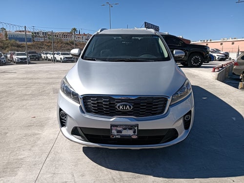 2019 Kia Sorento 2.4 L4 EX Piel 7 Pasajeros At
