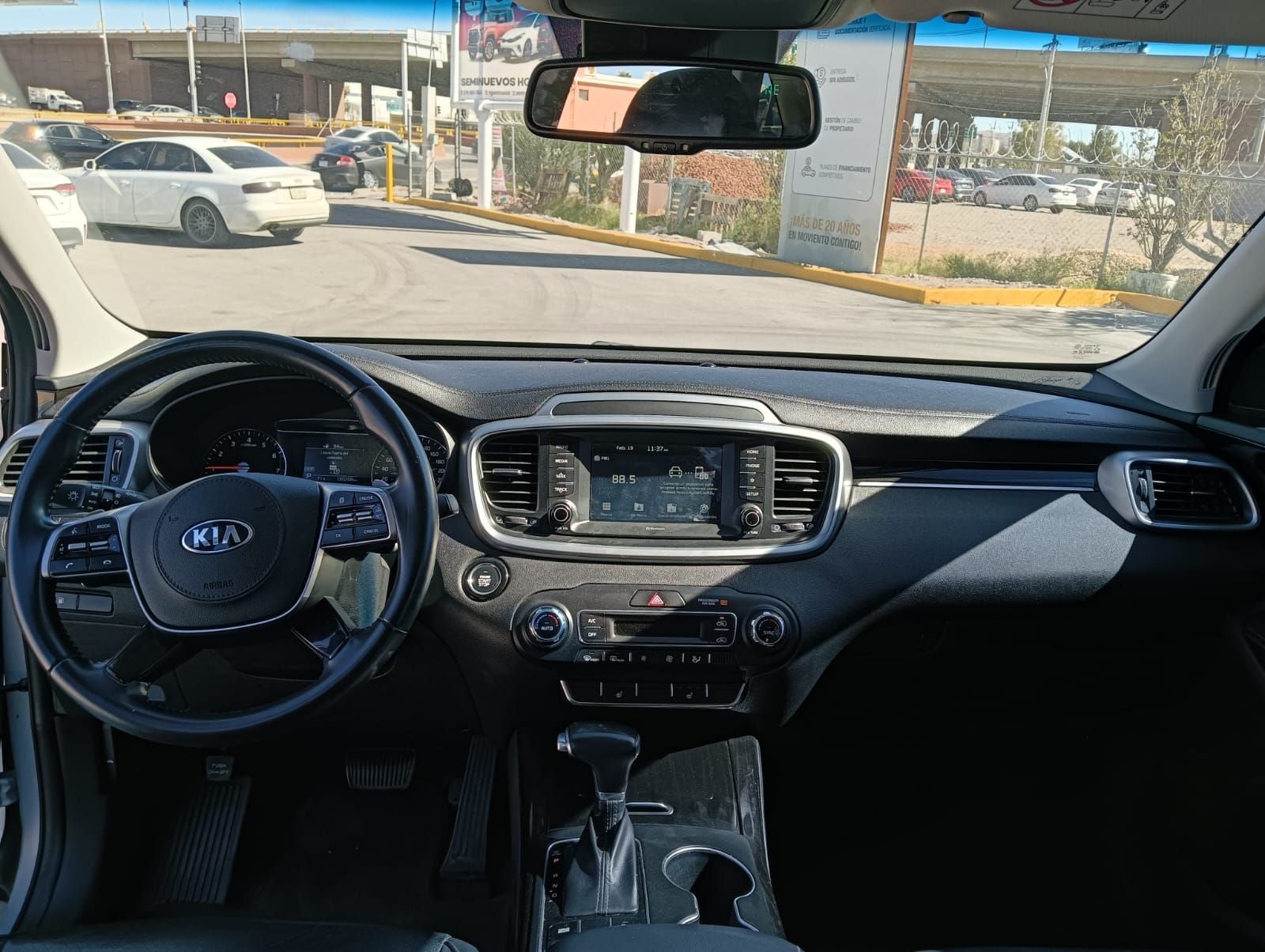 2019 Kia Sorento 2.4 L4 EX Piel 7 Pasajeros At