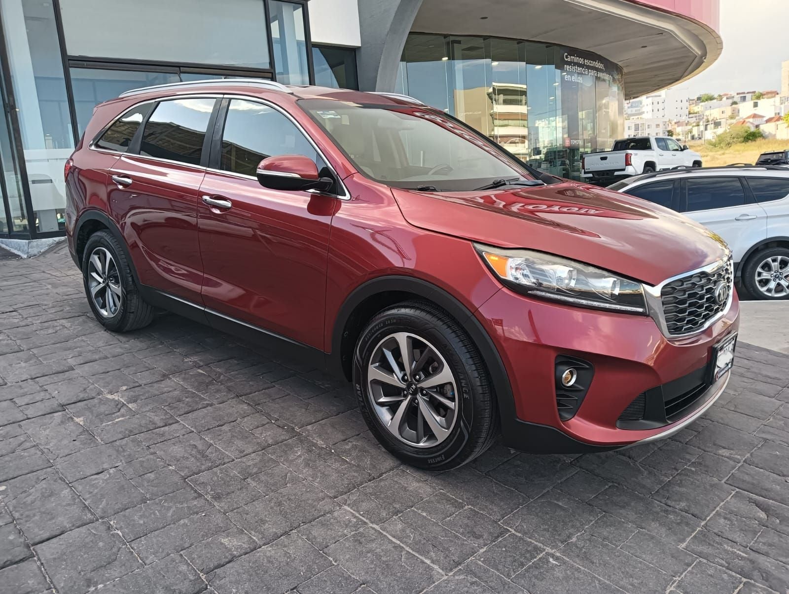 2020 Kia Sorento 2.4 L4 EX Piel 7 Pasajeros At
