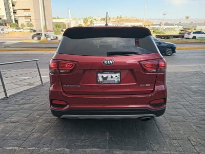 2020 Kia Sorento 2.4 L4 EX Piel 7 Pasajeros At