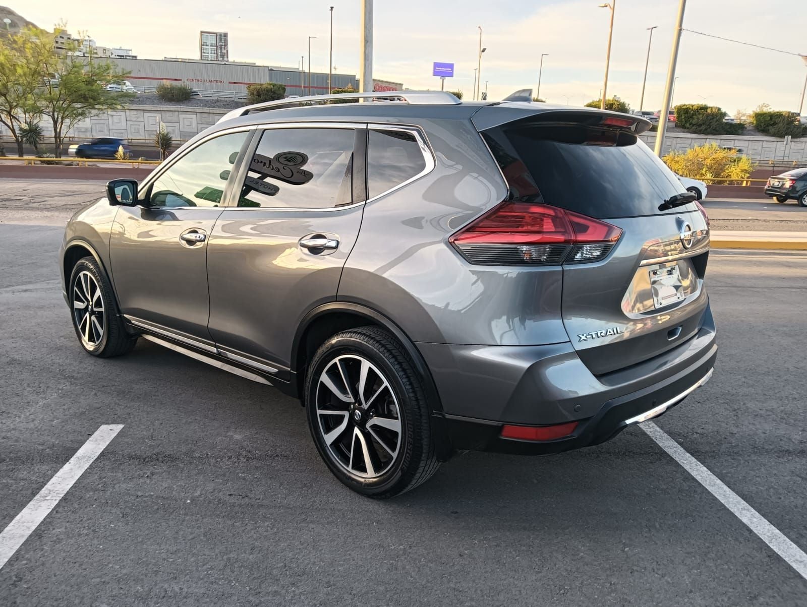 2021 Nissan X-Trail 2.5 Exclusive 2 Filas Cvt