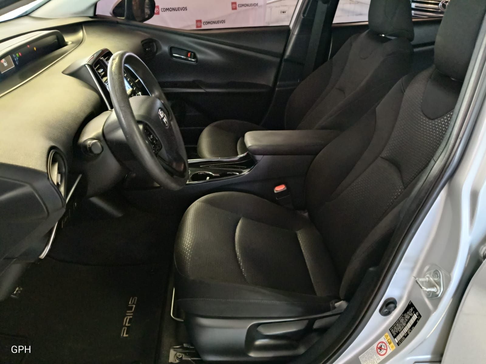 2021 Toyota Prius 1.8 Base Hibrido Cvt