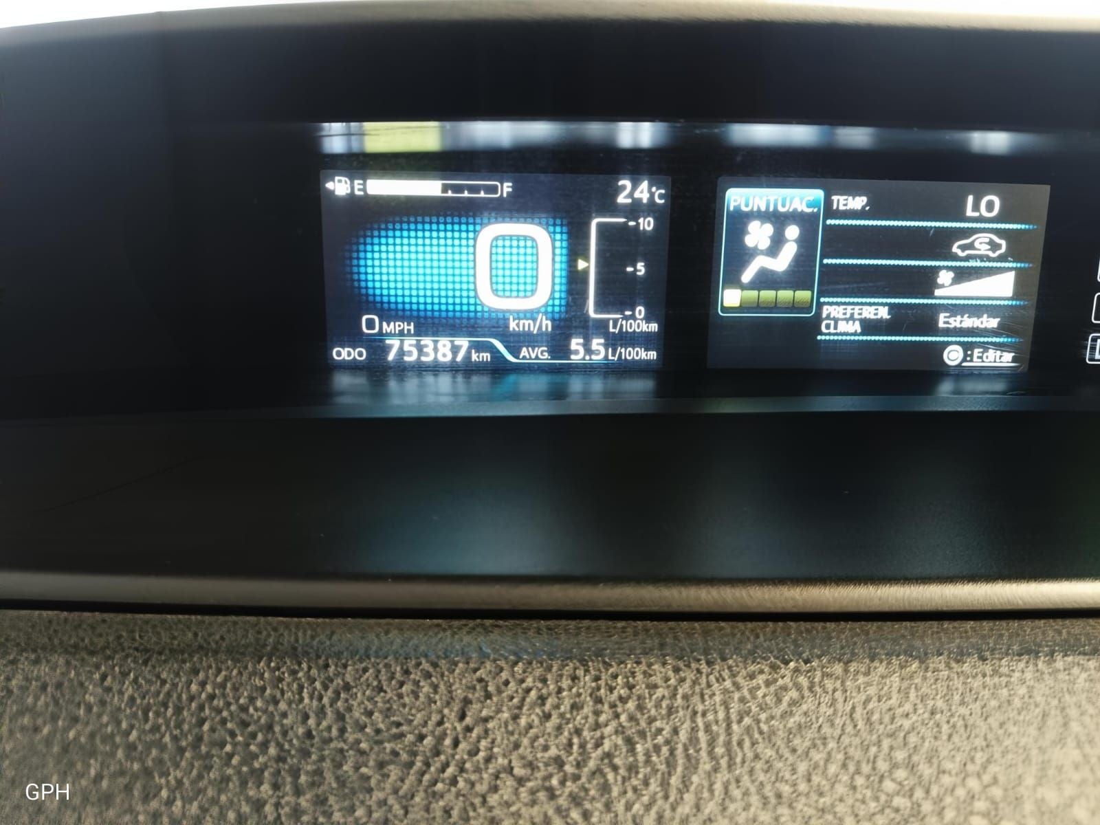 2021 Toyota Prius 1.8 Base Hibrido Cvt