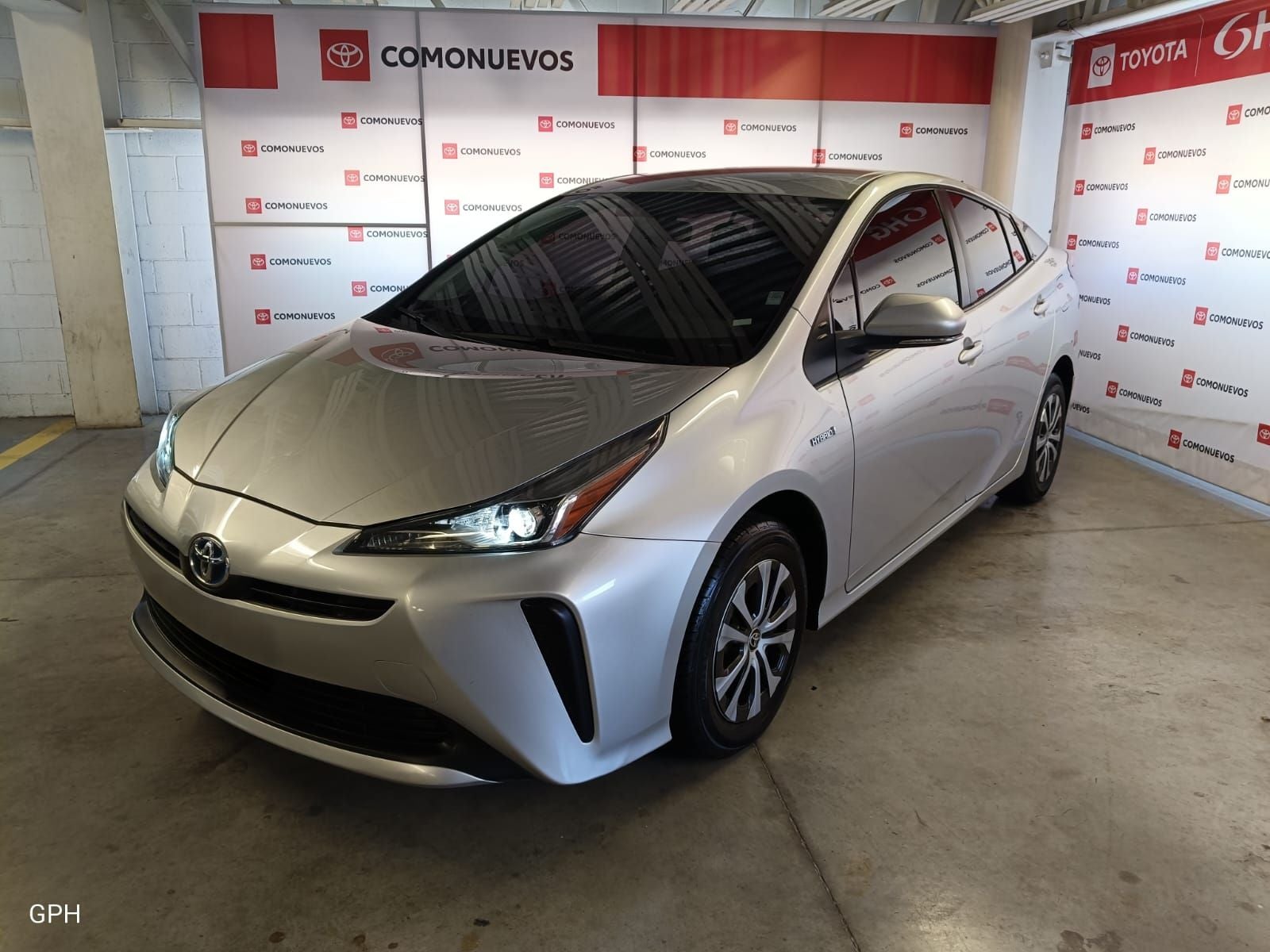 2021 Toyota Prius 1.8 Base Hibrido Cvt