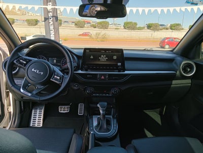 2023 Kia Forte 1.6 GT Hb At