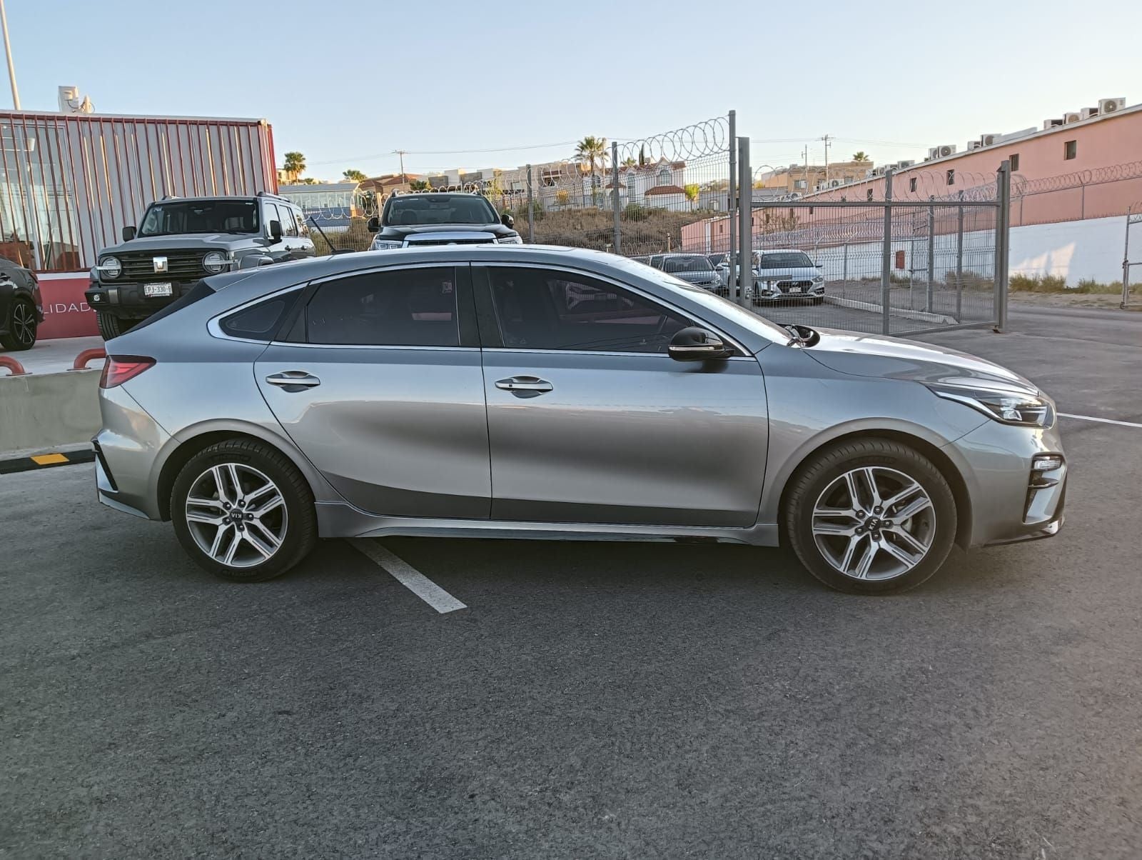 2021 Kia Forte 2.0 Hb 5 p GT Line At