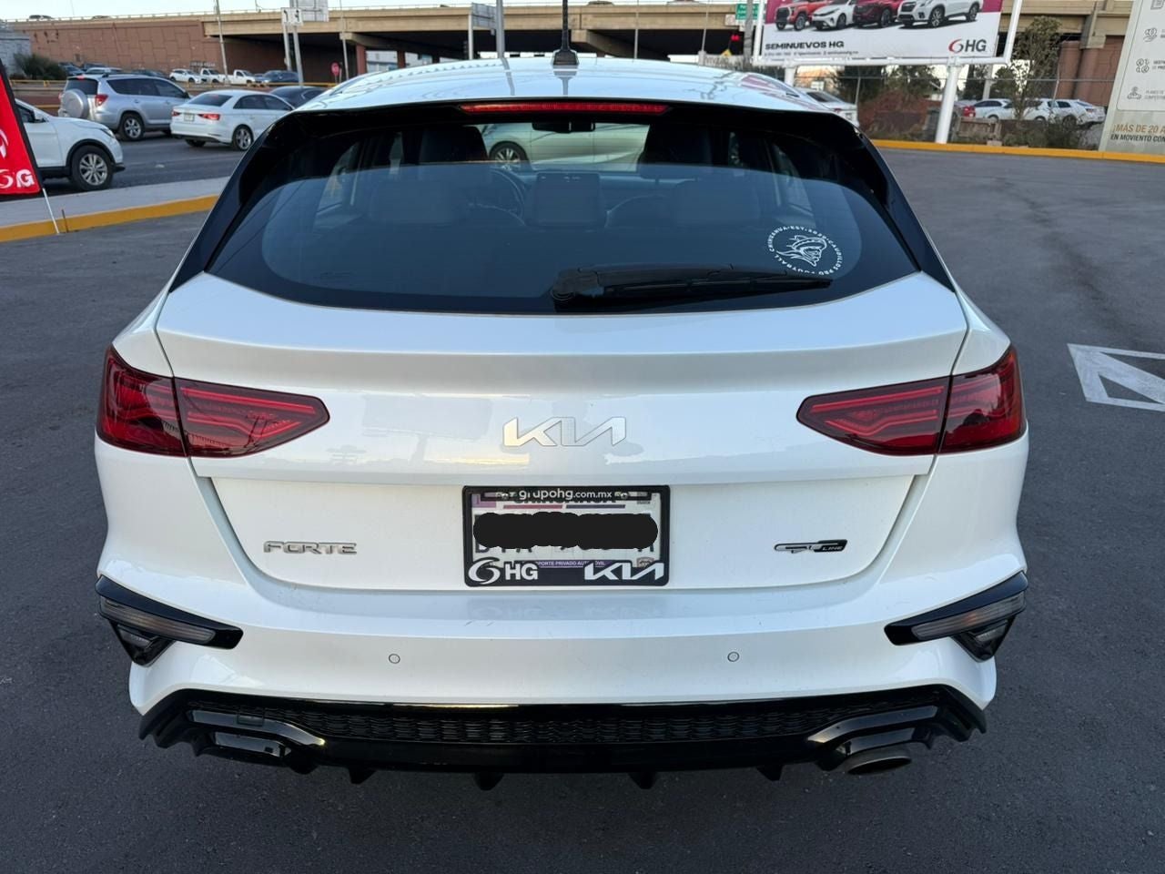 2022 Kia Forte 2.0 GT Line 4p At