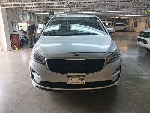 2019 Kia Sedona 3.3 V6 EX Piel 8 Pasajeros At