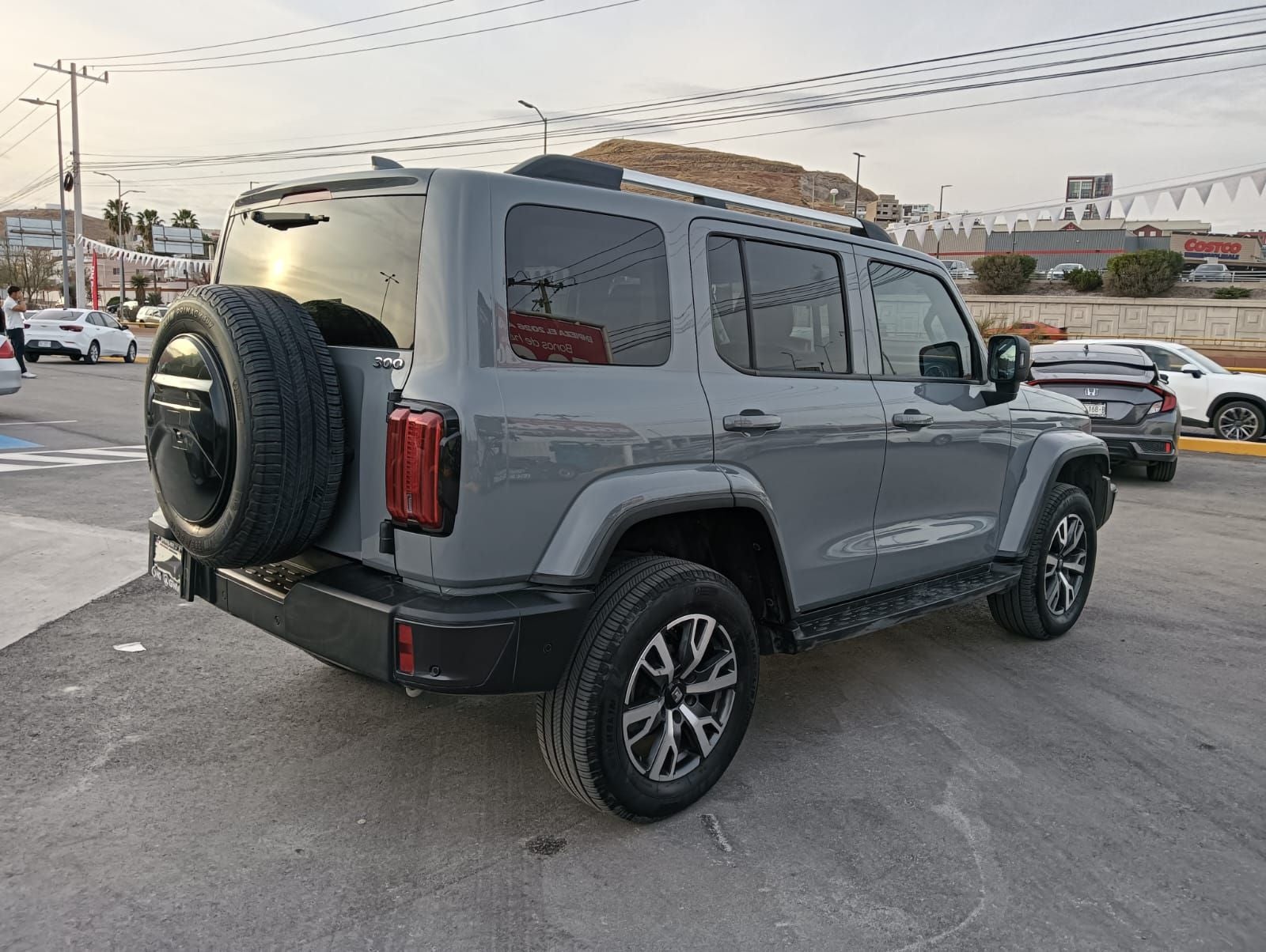 2025 GWM Tank 300 2.0 Luxury Hev