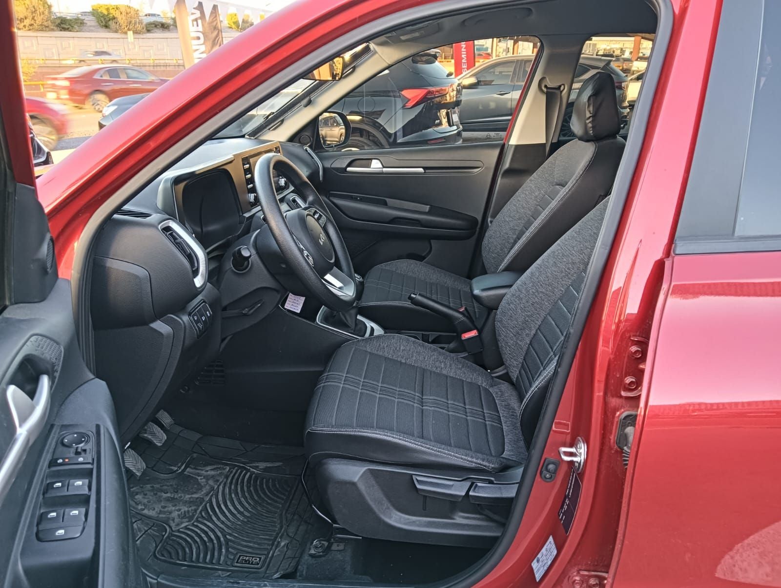 2024 Kia Sonet 1.5 Lx Mt