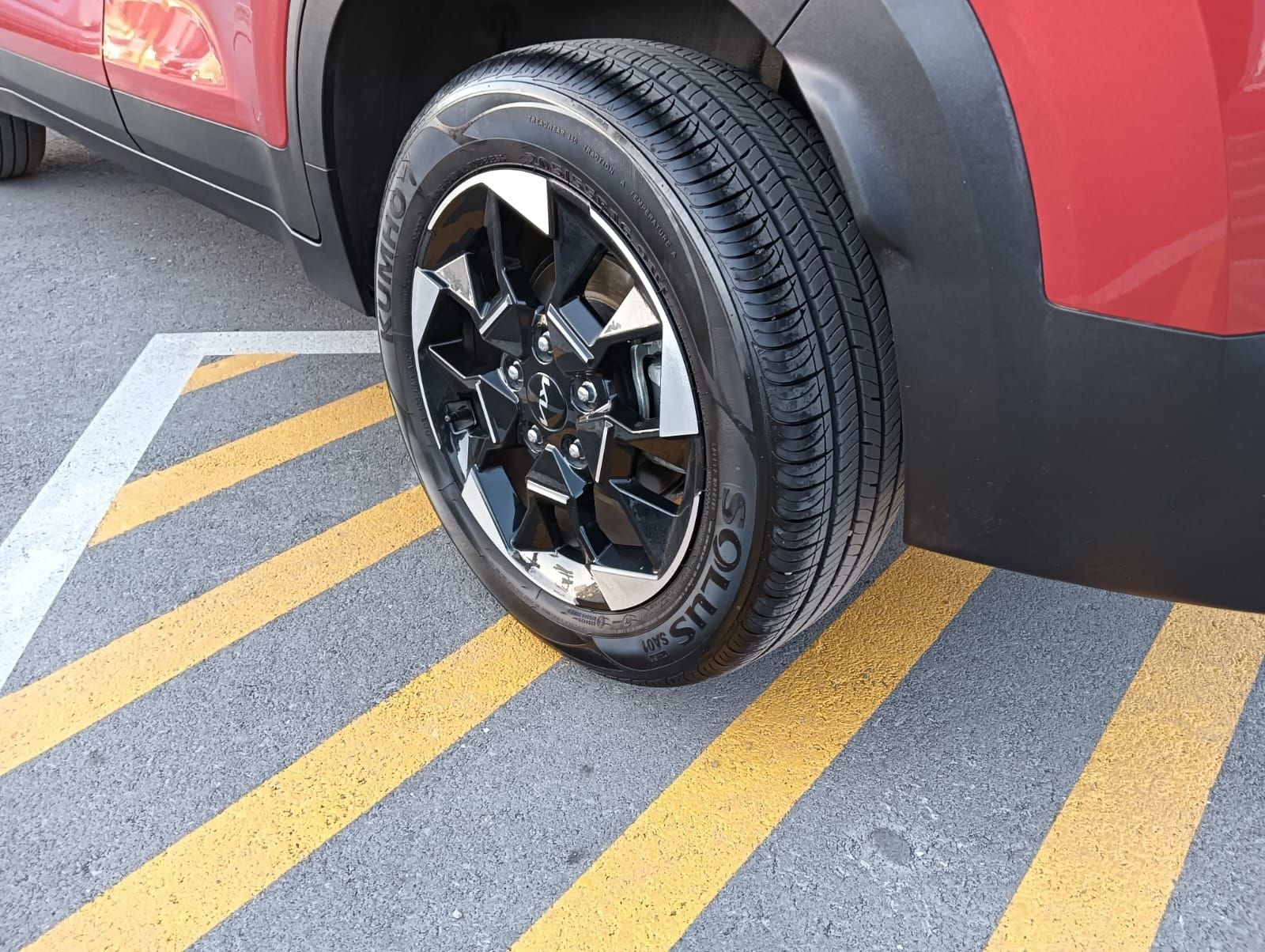 2024 Kia Sonet 1.5 Lx Mt