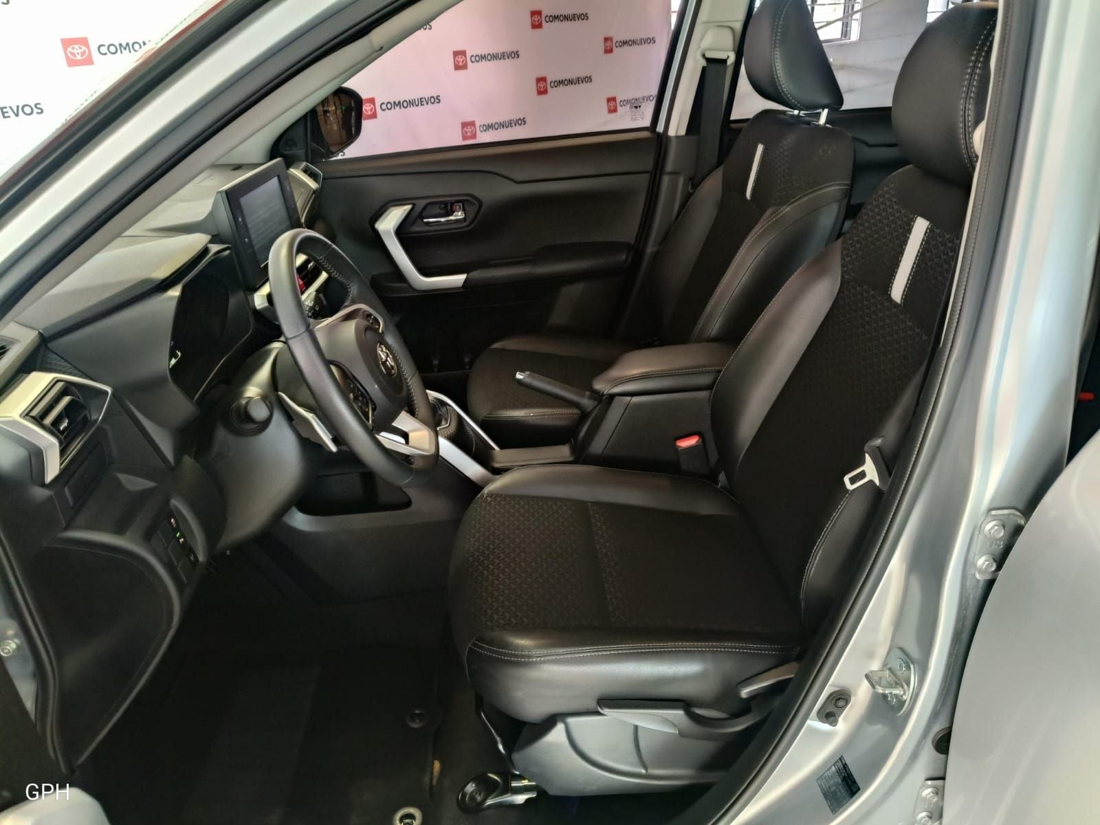 2024 Toyota Raize 1.0 Xle Cvt At