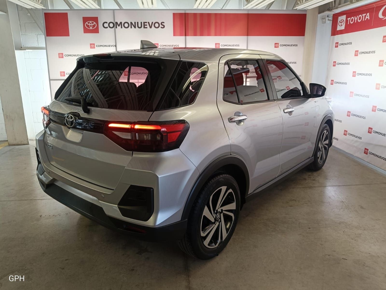 2024 Toyota Raize 1.0 Xle Cvt At