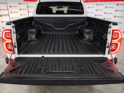 2023 Toyota Hilux 2.8 Tdi Cabina Doble 4x4 At